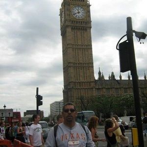 Meet your Posher, Flavio rene